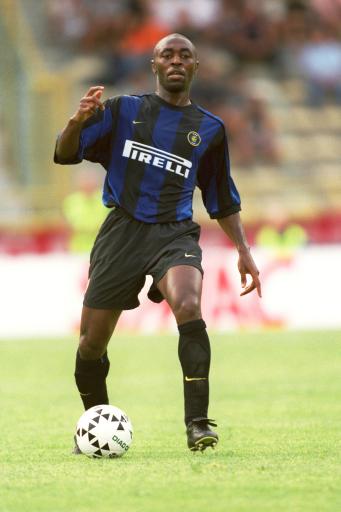 皇马vs塞维利亚首发：姆巴佩领衔，维尼修斯、罗德里戈先发（皇马战塞维利亚首发公布：姆巴佩领衔，维尼修斯、罗德里戈携手先发）