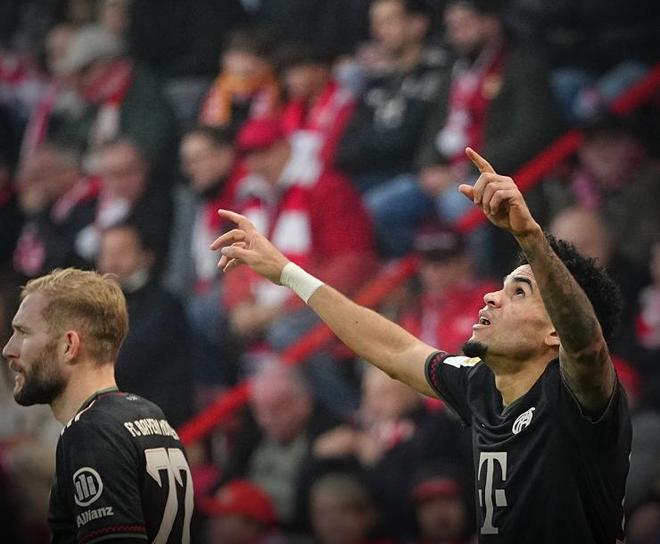 德媒：巴萨在关注莱比锡19岁新星韦德拉奥果，已派出球探考察（德媒称巴萨盯上莱比锡19岁新秀韦德拉奥果，球探已赴现场考察）