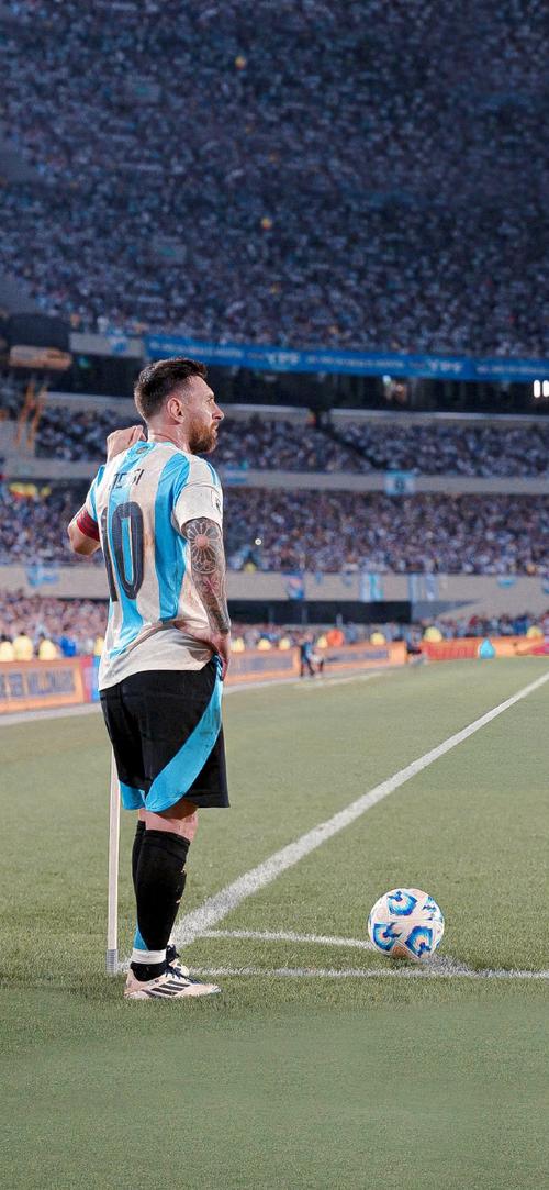 拉莫斯：与河南续约因看到前景，休整两天后全力备战足协杯（拉莫斯：看好河南前景选择续约，休整两天后全力冲刺足协杯）