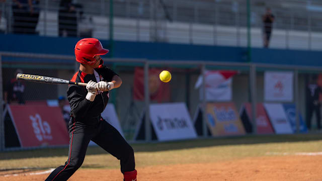 混团世界杯：国乒8-2法国，6连胜！王曼昱救4个局点，大胖惨遭逆转（混团世界杯国乒8-2法国豪取六连胜：王曼昱连救4个局点，樊振东遭逆转）