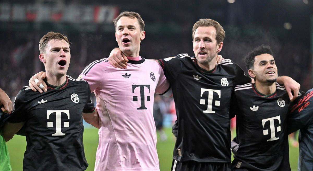 北青：约十人获国足新帅面试资格，邵佳一、李霄鹏等在列（北青：国足新帅面试约十位人选，邵佳一、李霄鹏等入围）