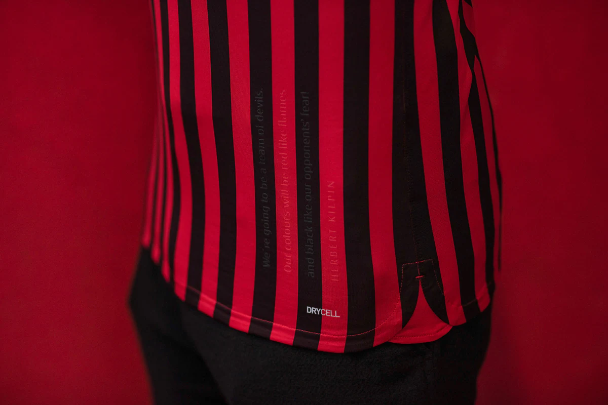 摩洛哥大名单：阿什拉夫伤缺，马兹拉维、卜拉欣-迪亚斯领衔（摩洛哥国家队名单公布：阿什拉夫因伤缺席，马兹拉维与卜拉欣-迪亚斯领军）